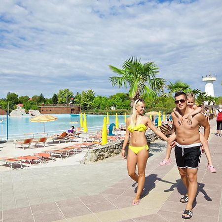 Hungarospa Thermal Camping Mobilhaz Гайдусобосло Екстер'єр фото