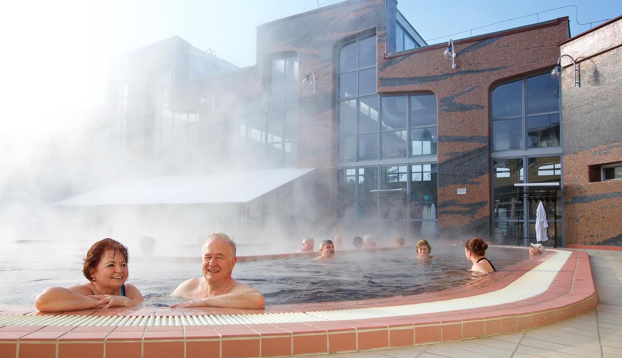 Hungarospa Thermal Camping Mobilhaz Гайдусобосло Екстер'єр фото